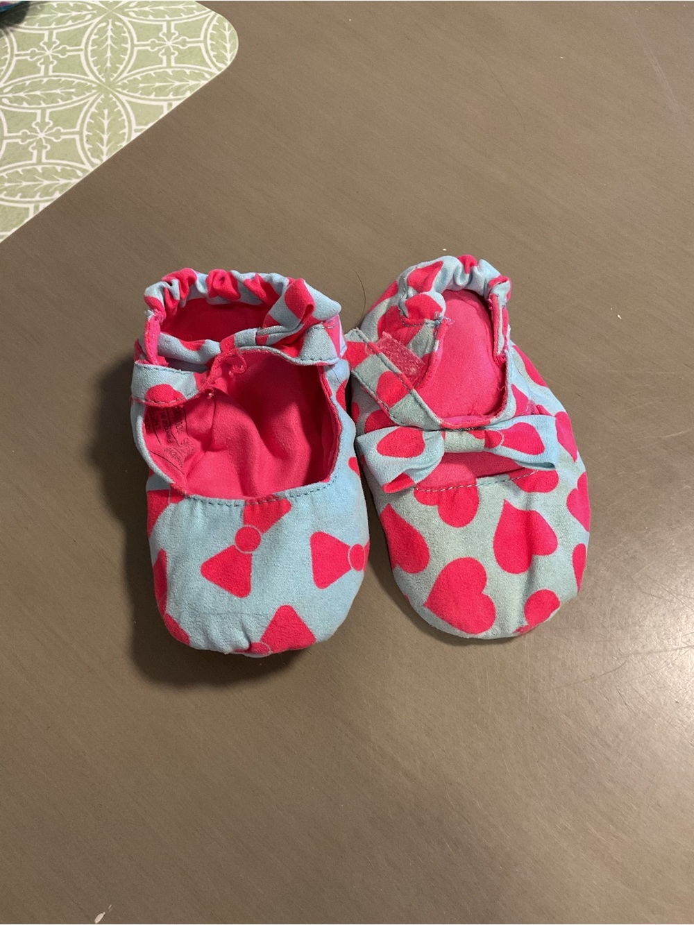 Baby/Toddler Pink Heart & Bow Soft Slip-On Shoes 9-12 mos